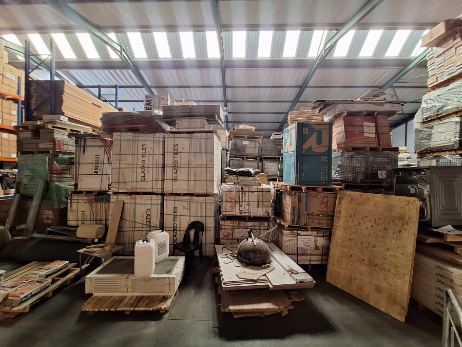 To Let commercial Property for Rent in Killarney Gardens Western Cape